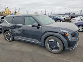 Kia EV9 Light Long Range RWD, снимка 4