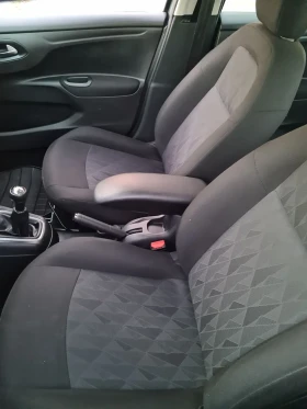 Citroen C-Elysee 1.2i / става на газ, снимка 7