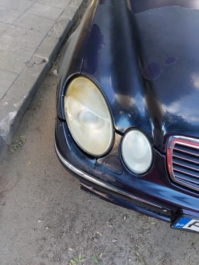 Mercedes-Benz E 320, снимка 2
