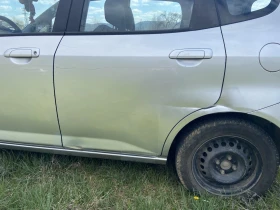 Honda Jazz - 1099 € / 2149.46 лв. - 74380751 15