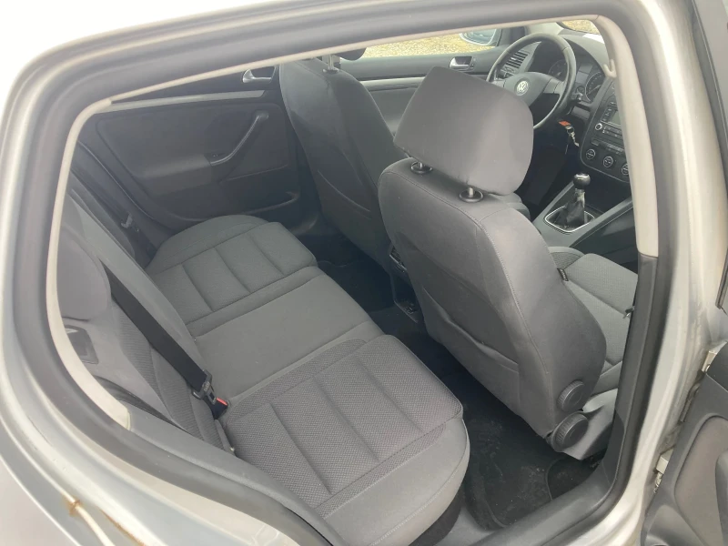 VW Golf 2.0 TDI 4motion, снимка 9 - Автомобили и джипове - 41481471