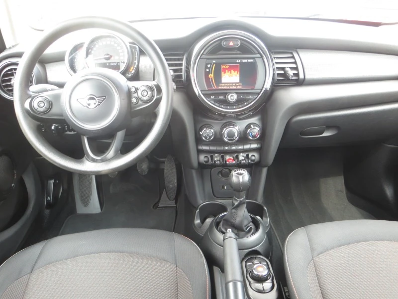 Mini Cooper 1, 5 TURBO Euro 6d, снимка 10 - Автомобили и джипове - 41757320