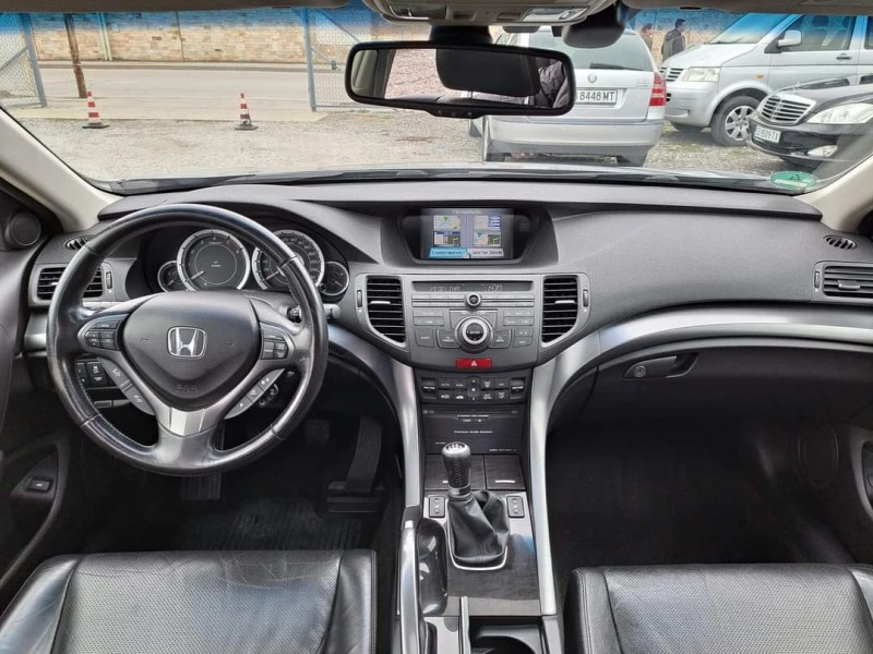 Honda Accord 2.2I-DTEC 150ps. Exclusive,  Пълна сервизна истори, снимка 12 - Автомобили и джипове - 46788618