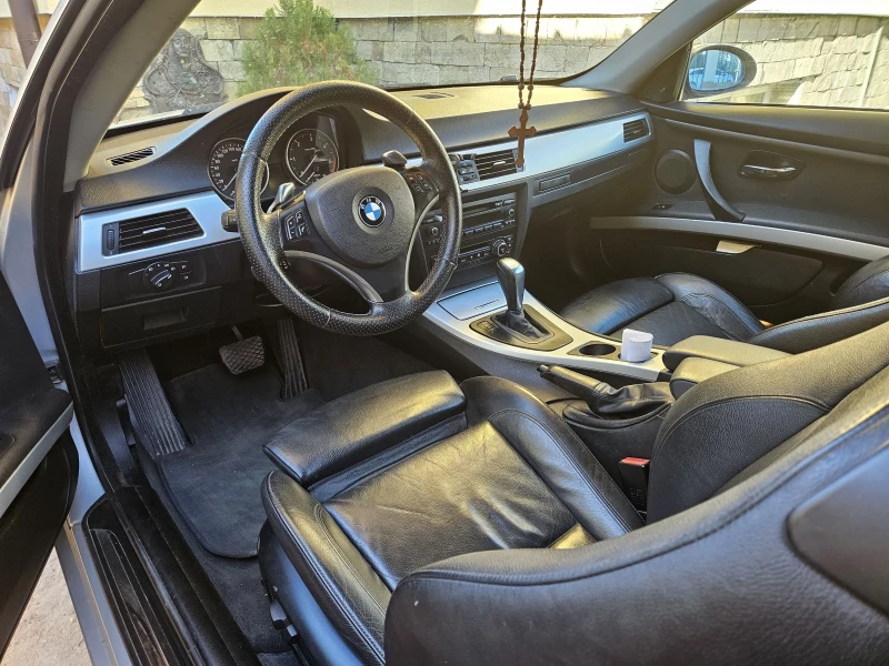 BMW 325 3.0D, снимка 10 - Автомобили и джипове - 47542377