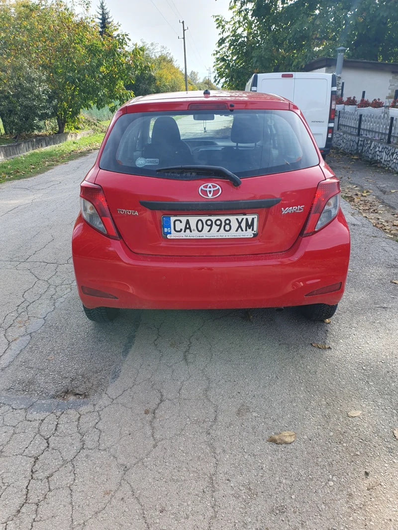 Toyota Yaris 1.3, снимка 4 - Автомобили и джипове - 47620975