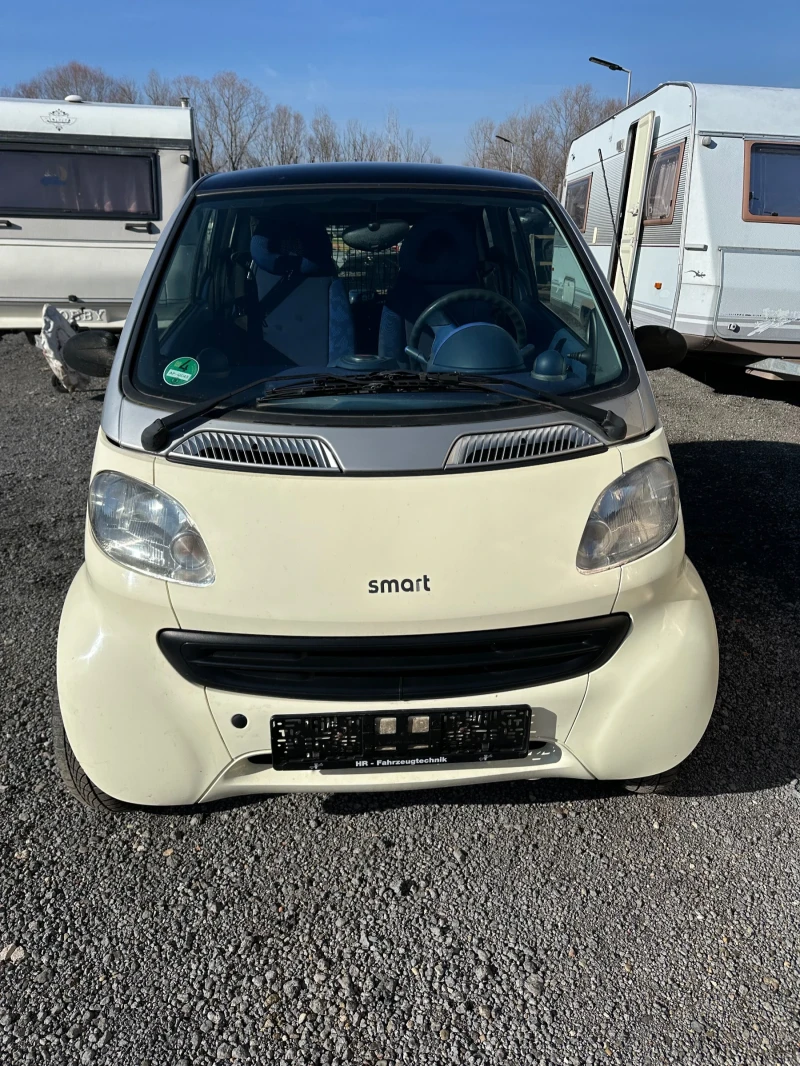 Smart Fortwo, снимка 1 - Автомобили и джипове - 48850578