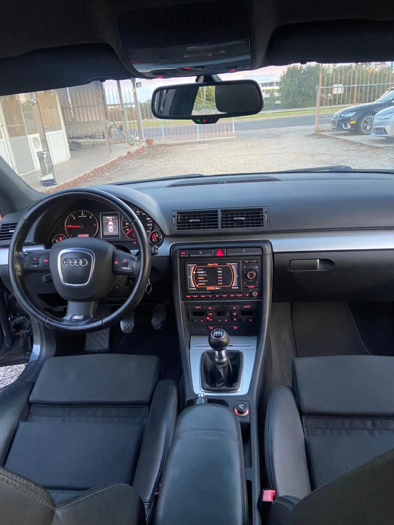 Audi A4 2.0 TDI S-line 6-скорости, снимка 16 - Автомобили и джипове - 51903852