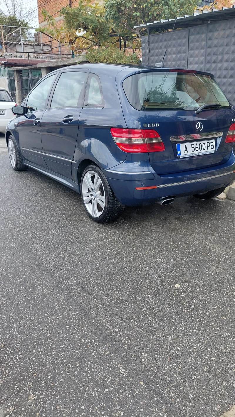 Mercedes-Benz B 200 CDI, снимка 3 - Автомобили и джипове - 52495768