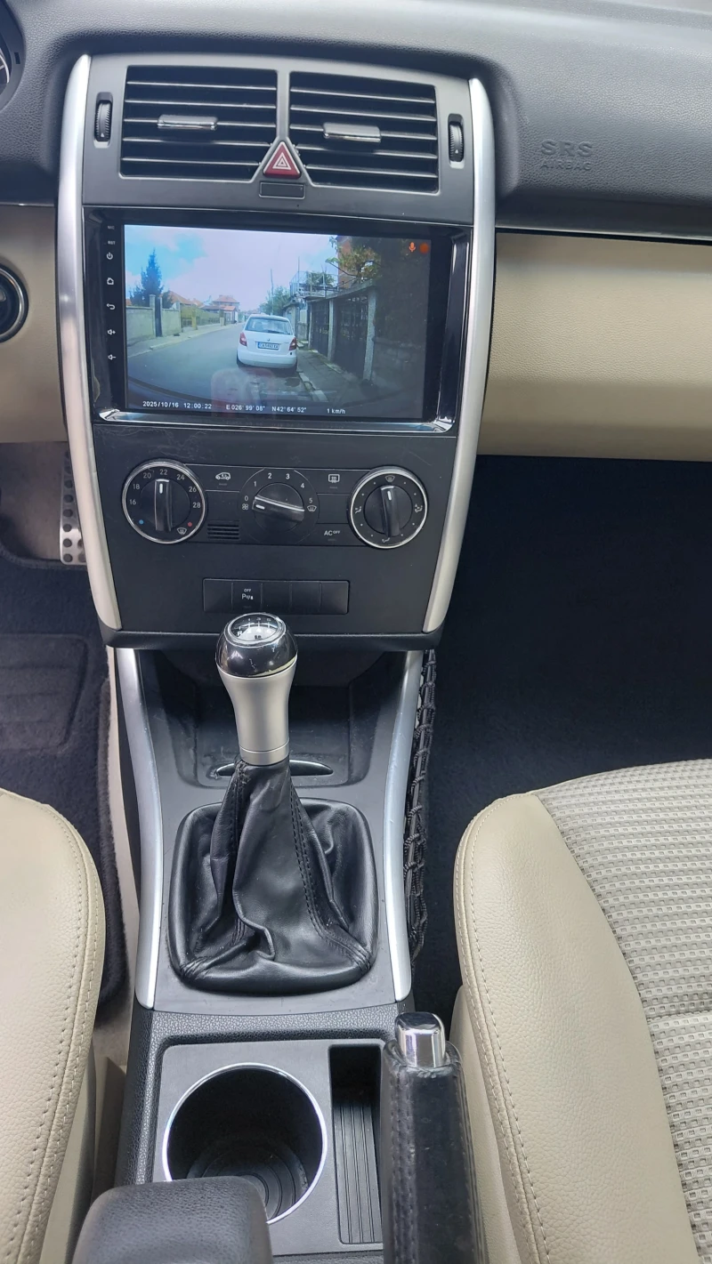 Mercedes-Benz B 200 CDI, снимка 9 - Автомобили и джипове - 52495768