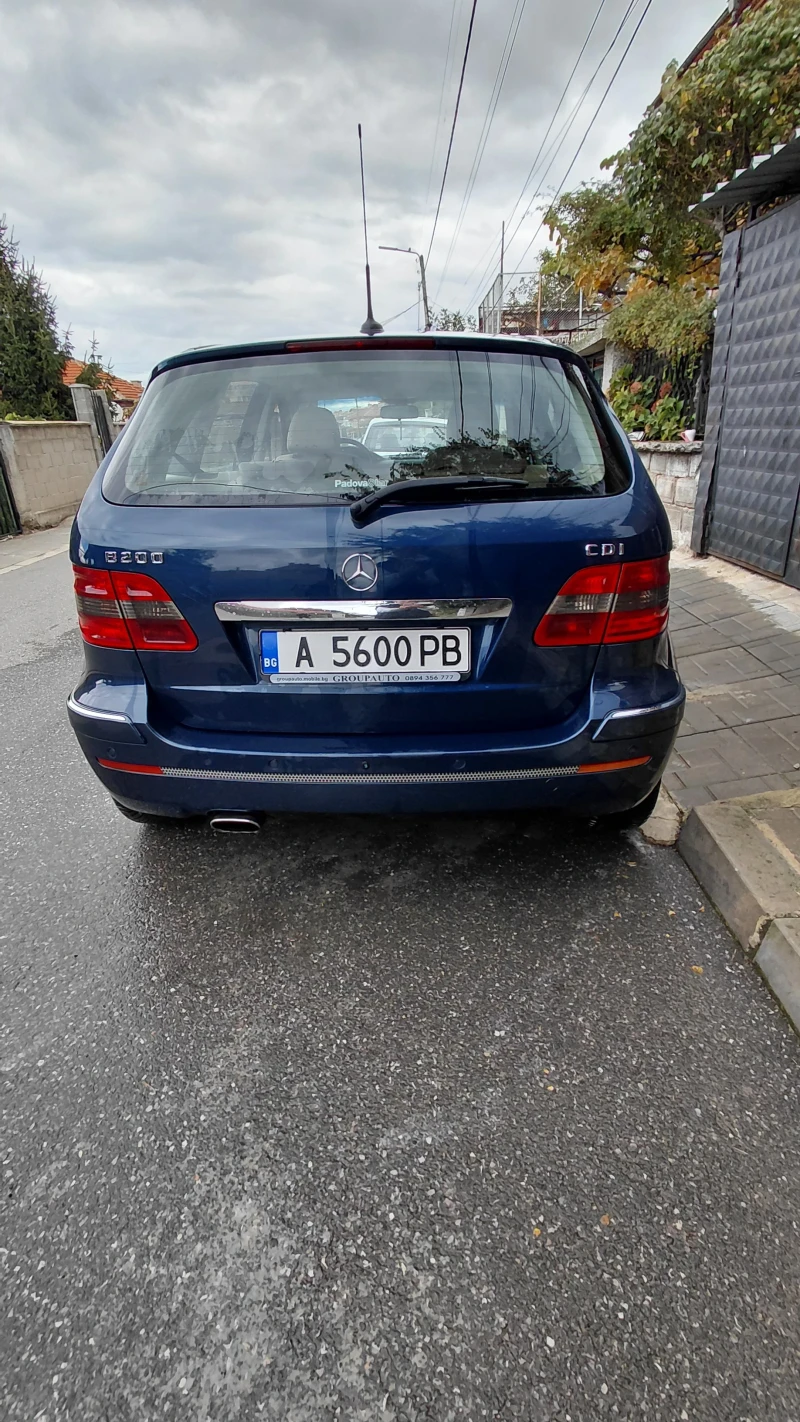Mercedes-Benz B 200 CDI, снимка 2 - Автомобили и джипове - 52495768