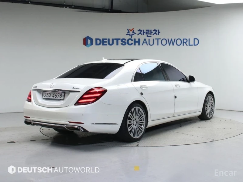Mercedes-Benz S 560, снимка 2 - Автомобили и джипове - 53024217