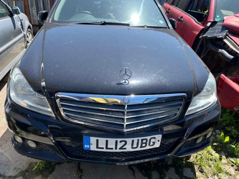 Mercedes-Benz C 220 2 бр. КОМПЛЕКТ, снимка 17 - Автомобили и джипове - 53297923