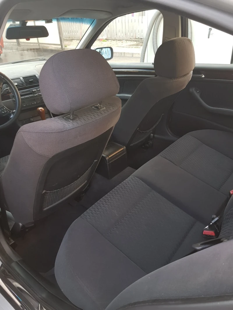 BMW 320 IA, снимка 8 - Автомобили и джипове - 53433264