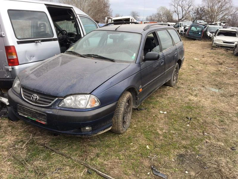 Toyota Avensis 2.0i /D4D, снимка 3 - Автомобили и джипове - 31853277