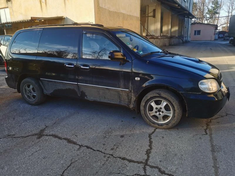 Kia Carnival 2.9CRDI, снимка 4 - Автомобили и джипове - 35376173