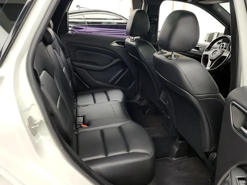 Mercedes-Benz B 200 2.0, снимка 12 - Автомобили и джипове - 54278349