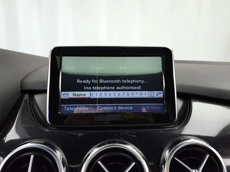 Mercedes-Benz B 200 2.0, снимка 16 - Автомобили и джипове - 54278349