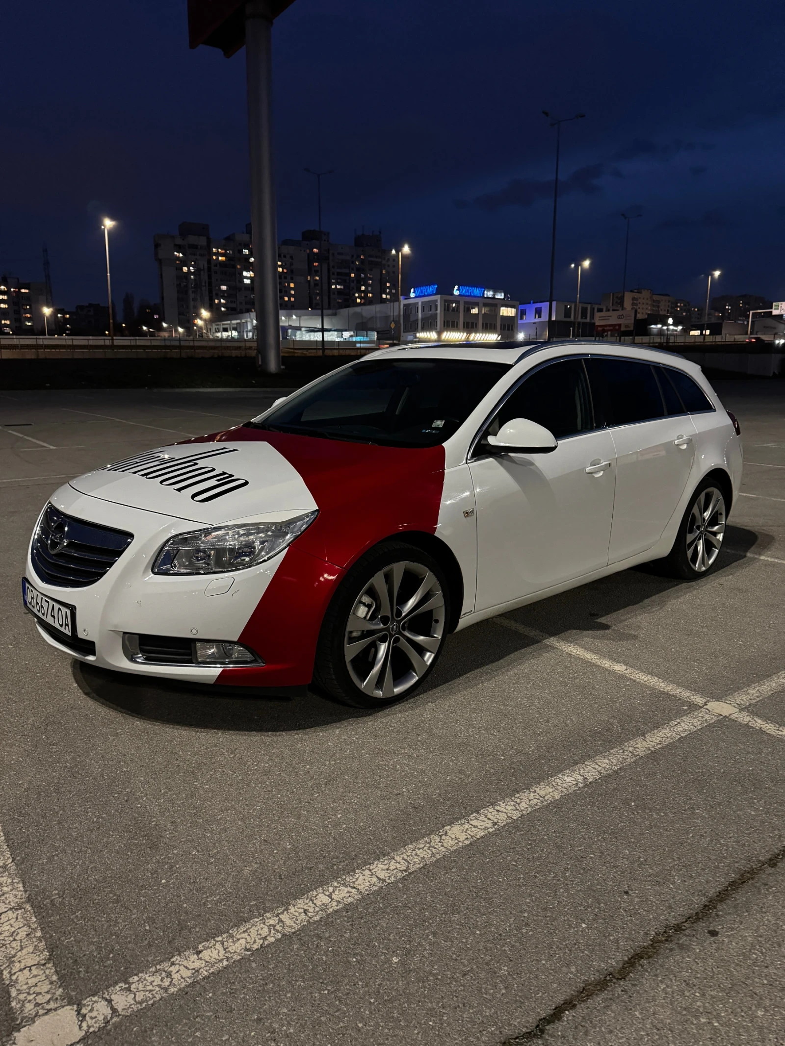 Opel Insignia 2.0 CDTI 4x4, снимка 1