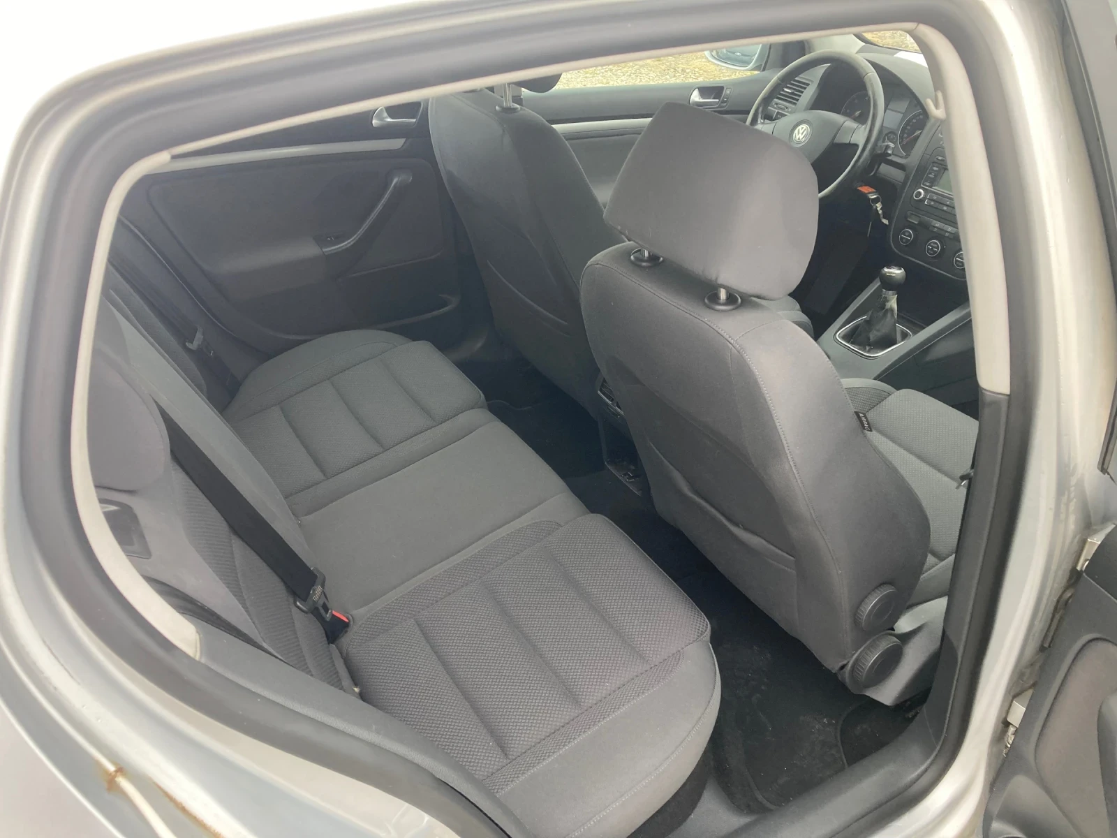 VW Golf 2.0 TDI 4motion | Mobile.bg — изображение 9
