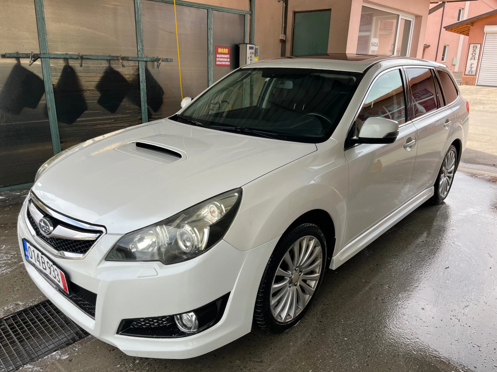 Subaru Legacy 2.0 D 4x4 - изображение 2