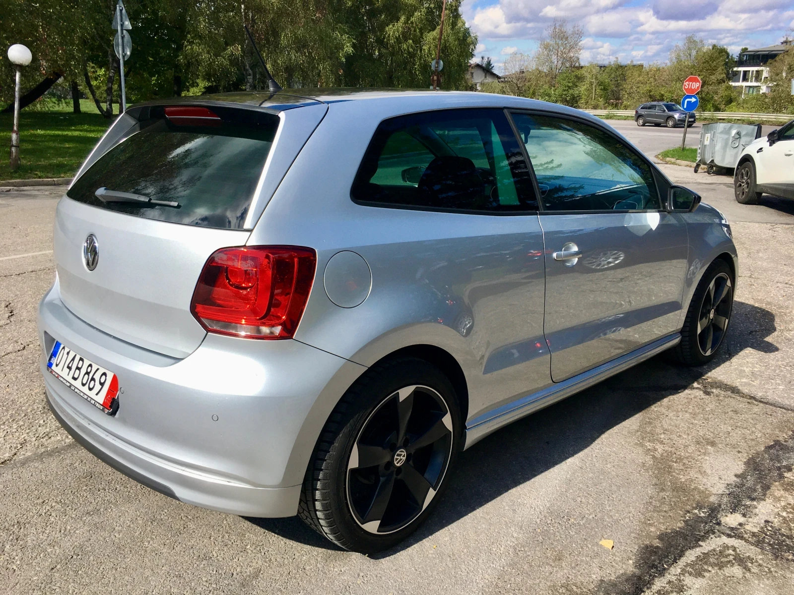 VW Polo NAVI Trendline 1.2tdi BlueMotion - изображение 6