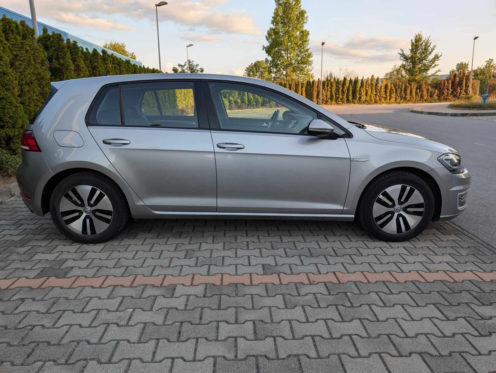 VW Golf e-Golf - изображение 2