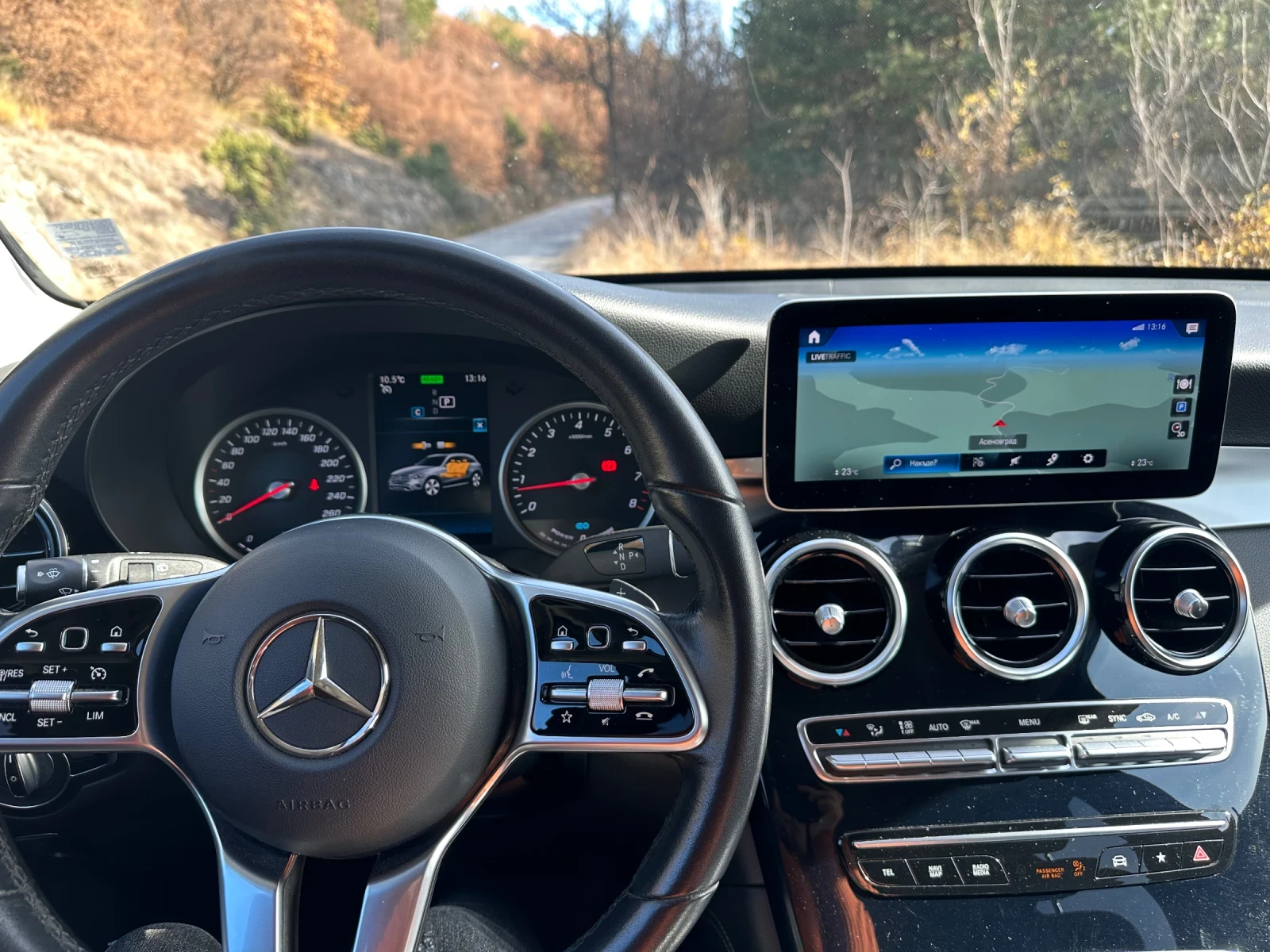 Mercedes-Benz GLC 200  - изображение 7