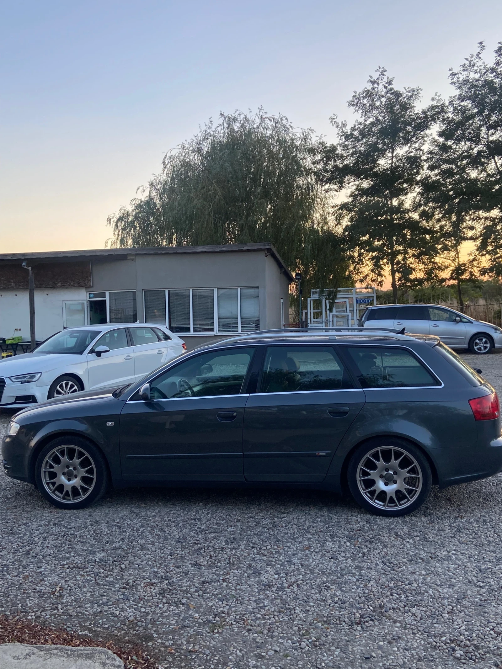 Audi A4 2.0 TDI S-line 6-скорости - изображение 5