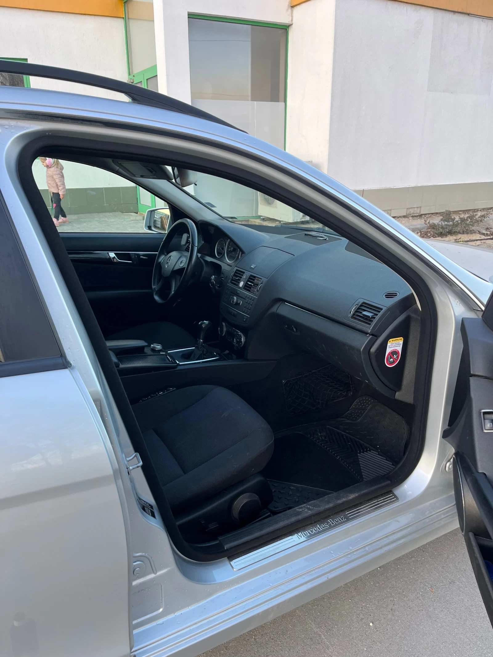 Mercedes-Benz C 220 2 бр. КОМПЛЕКТ - изображение 4