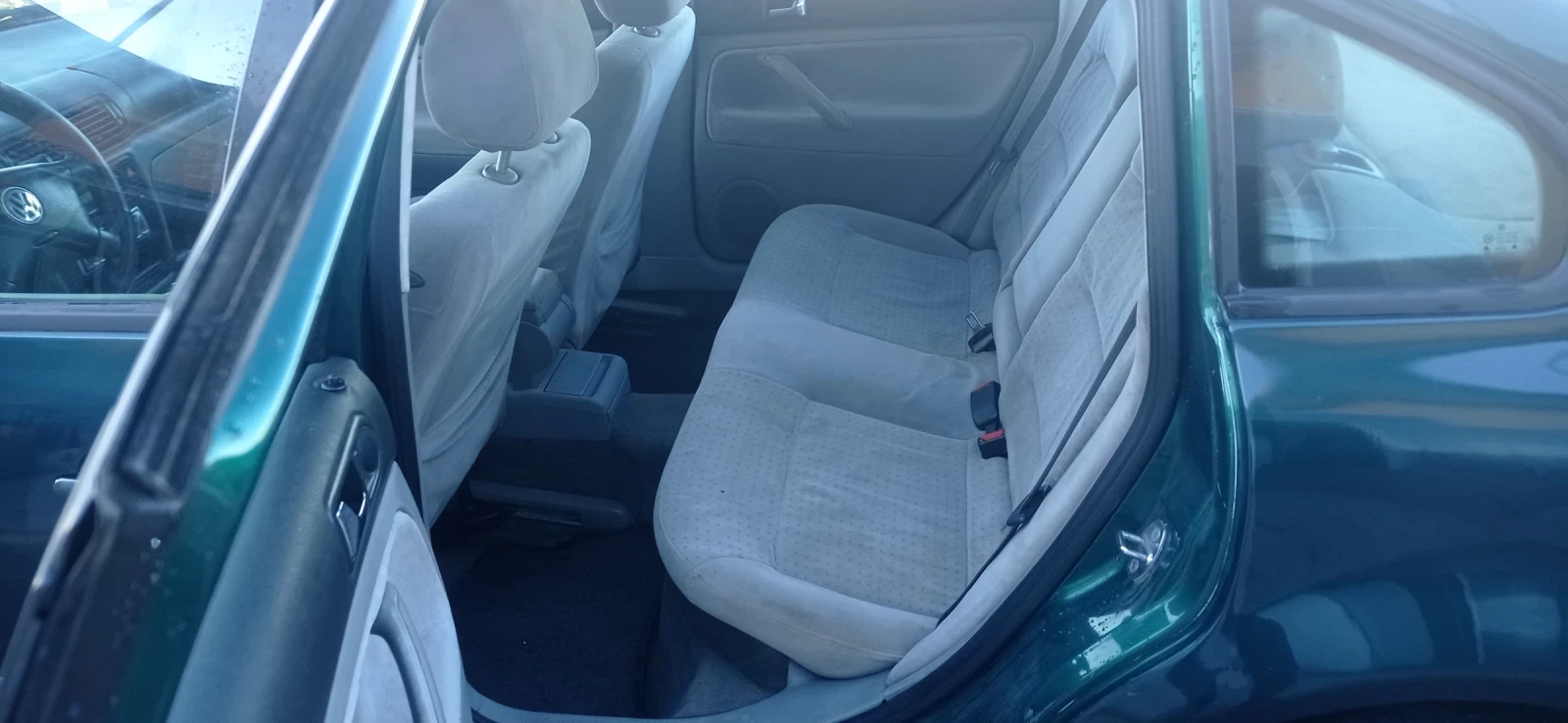 VW Passat B5 110hp AFN motor, снимка 9 - Автомобили и джипове - 53714214