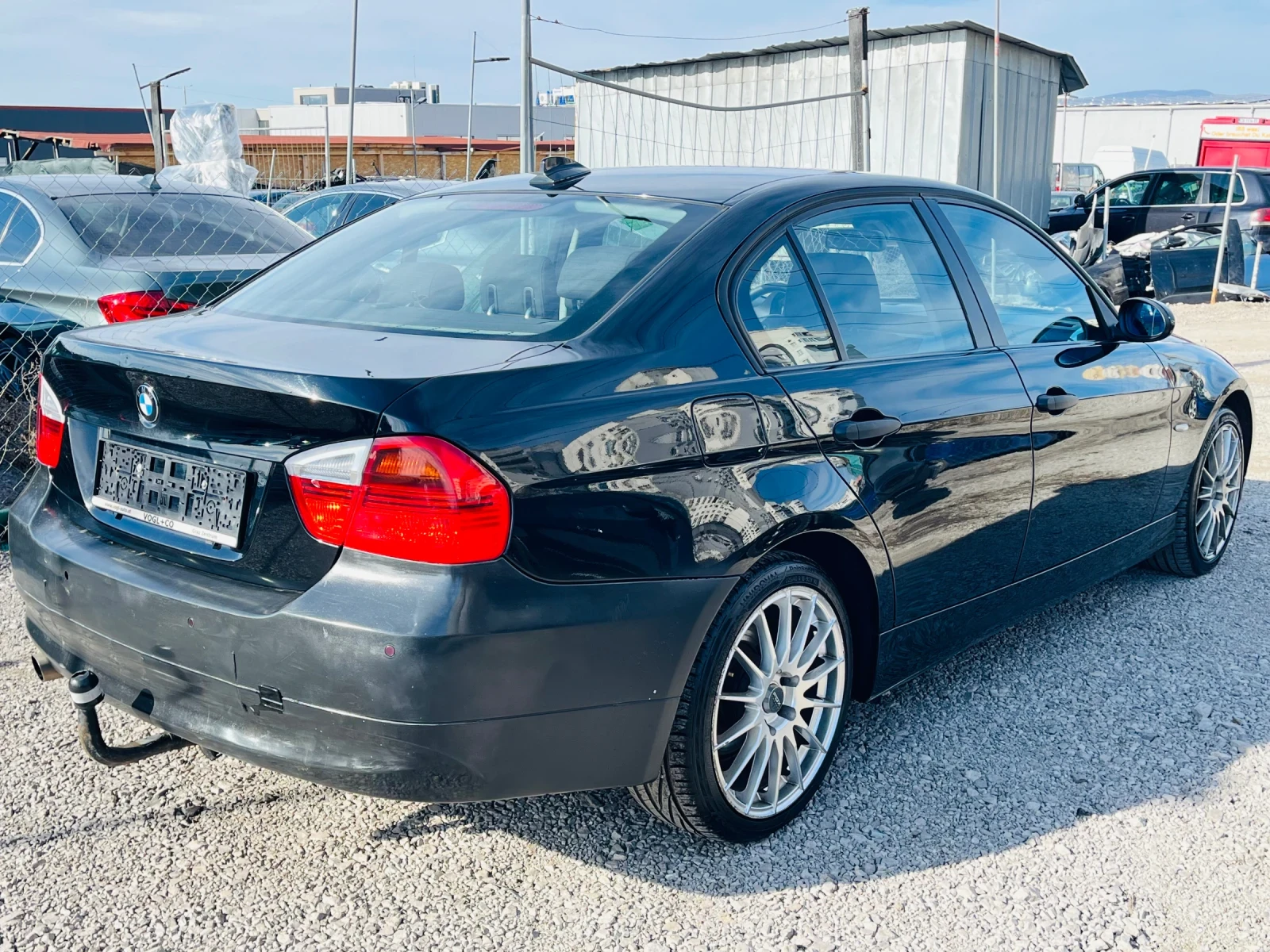 BMW 320 2.0i/150 k.c., снимка 4 - Автомобили и джипове - 53804722