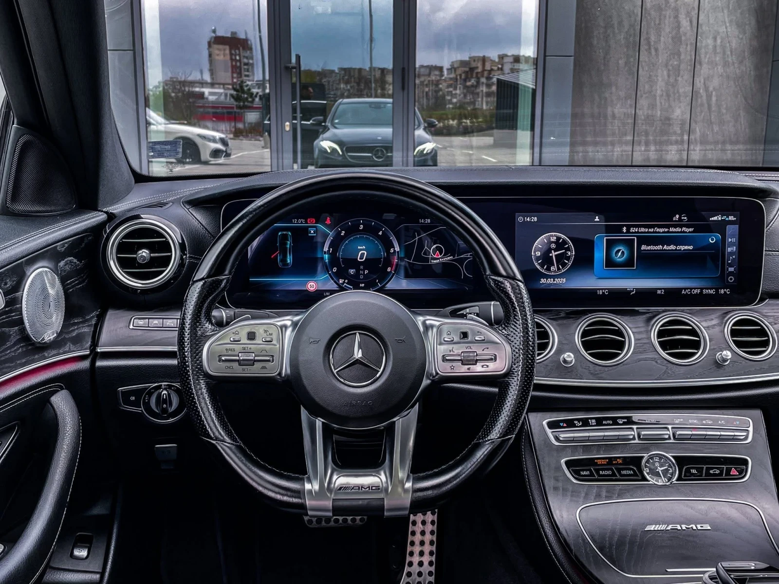 Mercedes-Benz E 220  d/AMG BLACK/360/PANO/BURM/DIGITAL/FULL/MULTIBEAM | Mobile.bg � ����������� 9