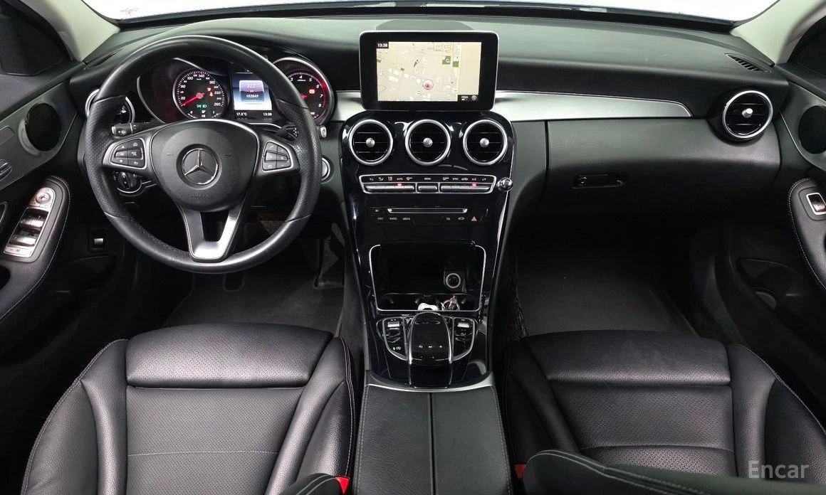 Mercedes-Benz C 200, снимка 7 - Автомобили и джипове - 53984996