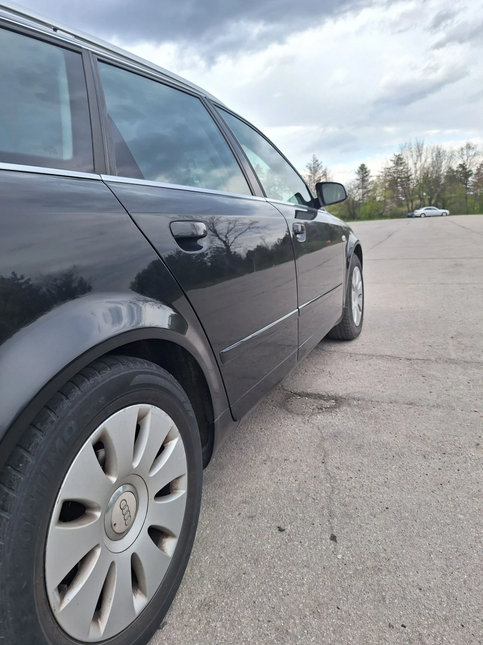 Audi A4, снимка 4 - Автомобили и джипове - 54150359