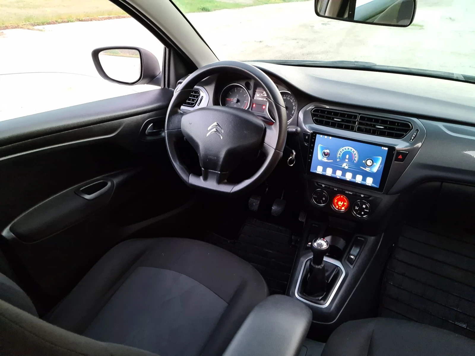 Citroen C-Elysee 1.2i / става на газ, снимка 8 - Автомобили и джипове - 54221349