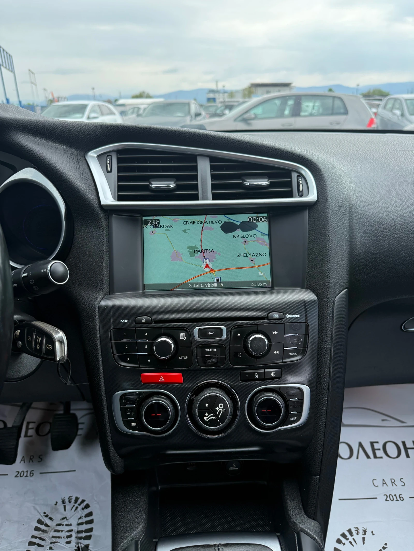 Citroen DS4 1.6 E-HDi * МАСАЖ* , снимка 12 - Автомобили и джипове - 54389246