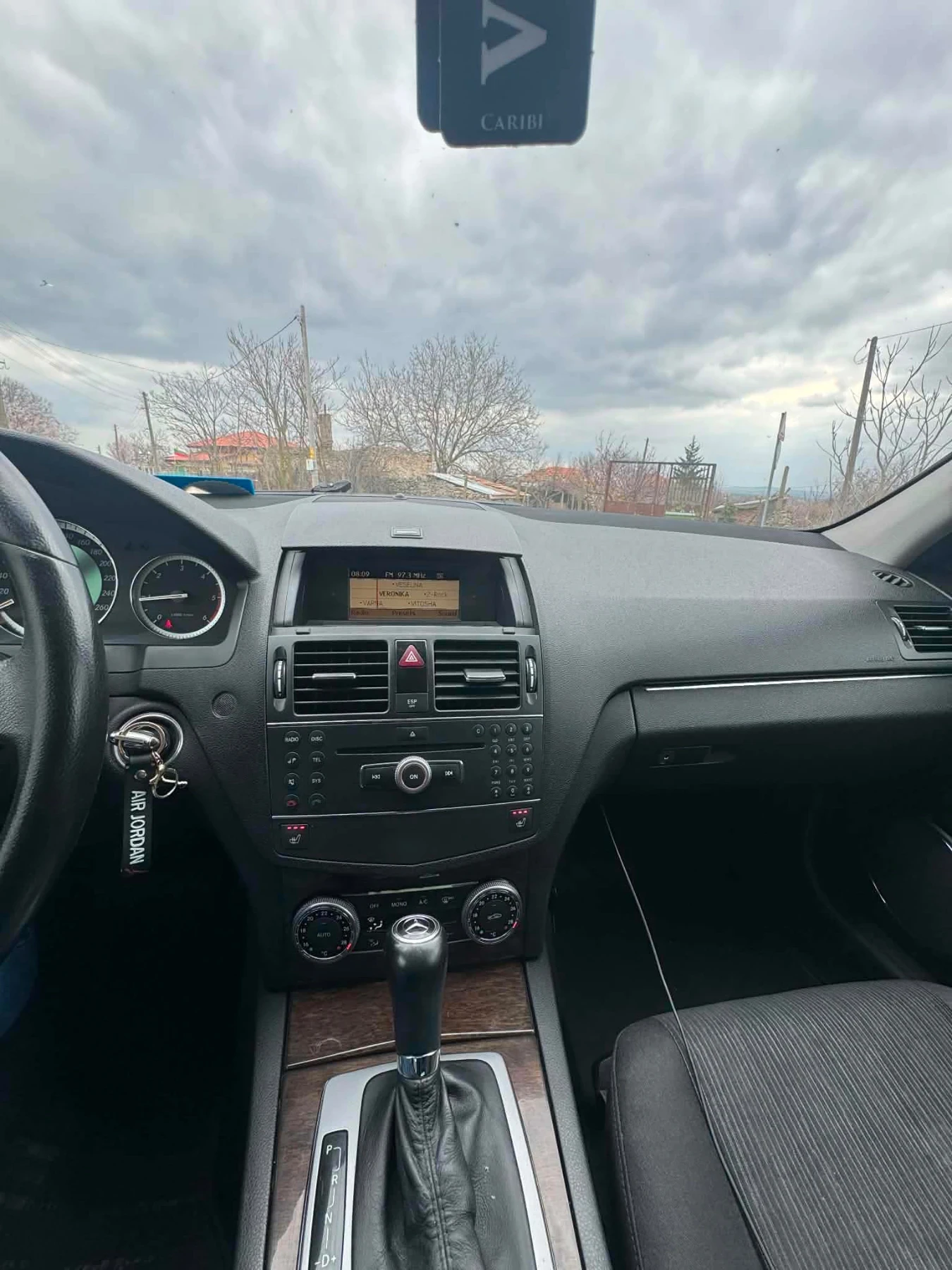 Mercedes-Benz C 220, снимка 6 - Автомобили и джипове - 54770453