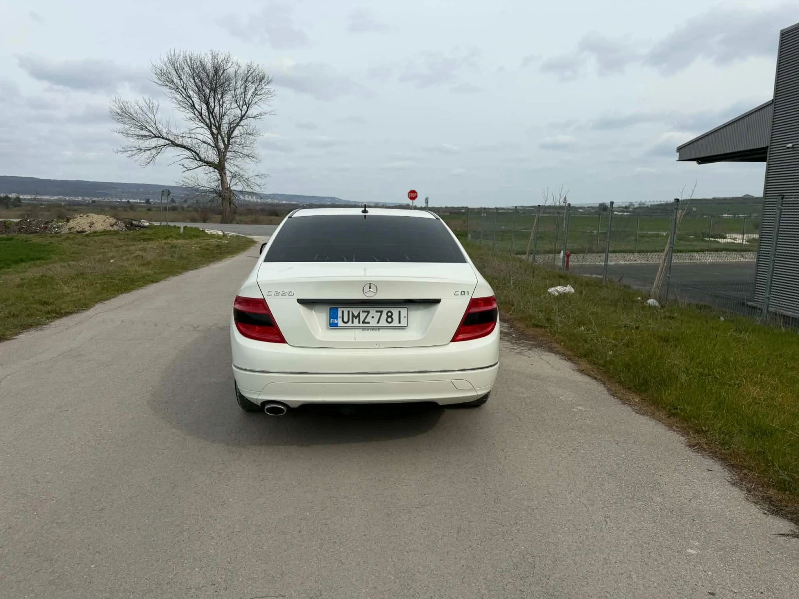 Mercedes-Benz C 220, снимка 5 - Автомобили и джипове - 54770453