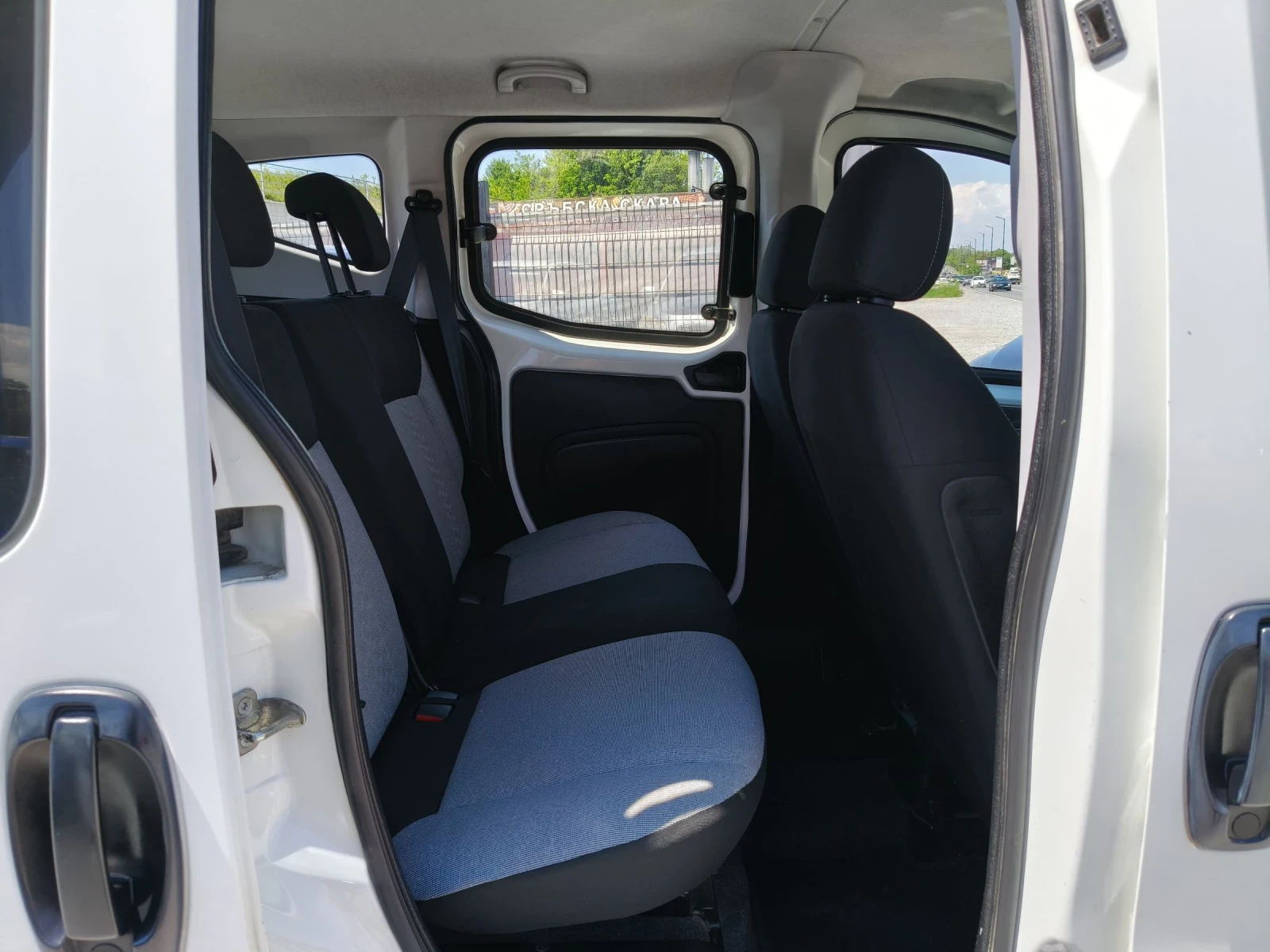 Fiat Qubo 1.3Mjet, снимка 12 - Автомобили и джипове - 54800281