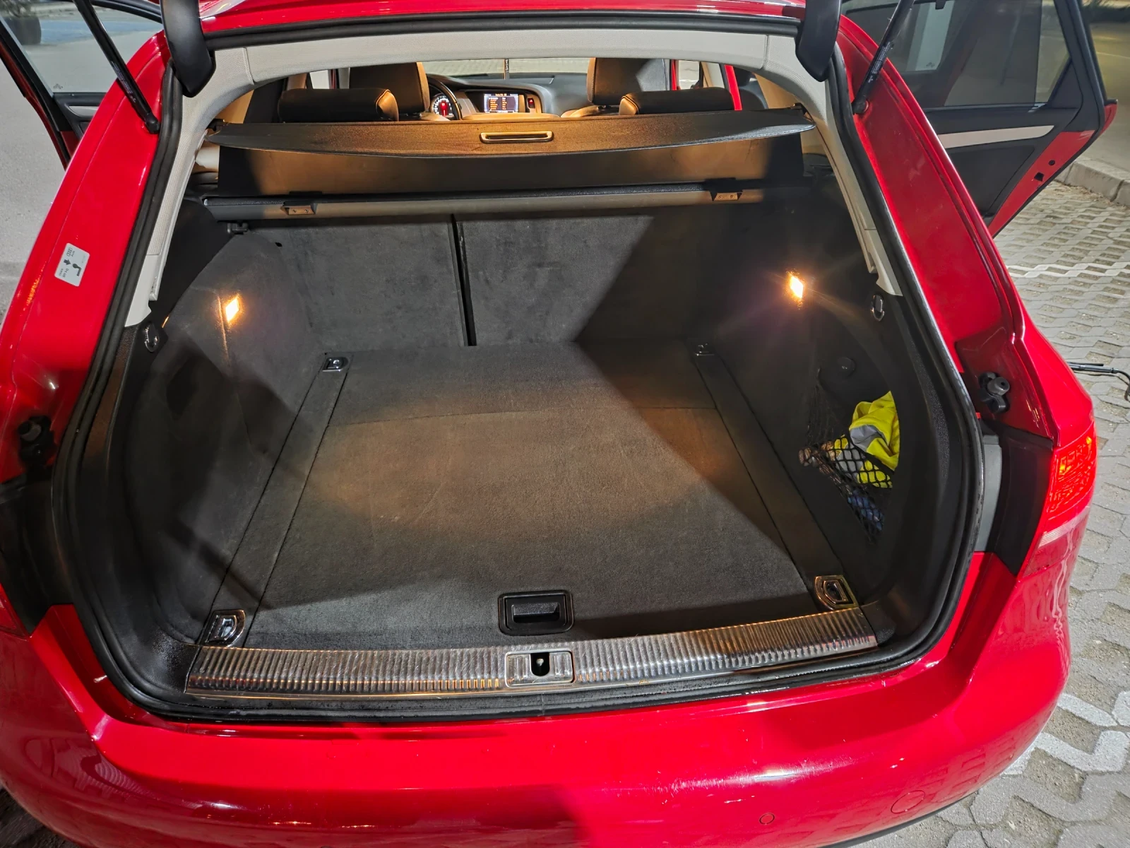 Audi A4, снимка 14 - Автомобили и джипове - 54856253