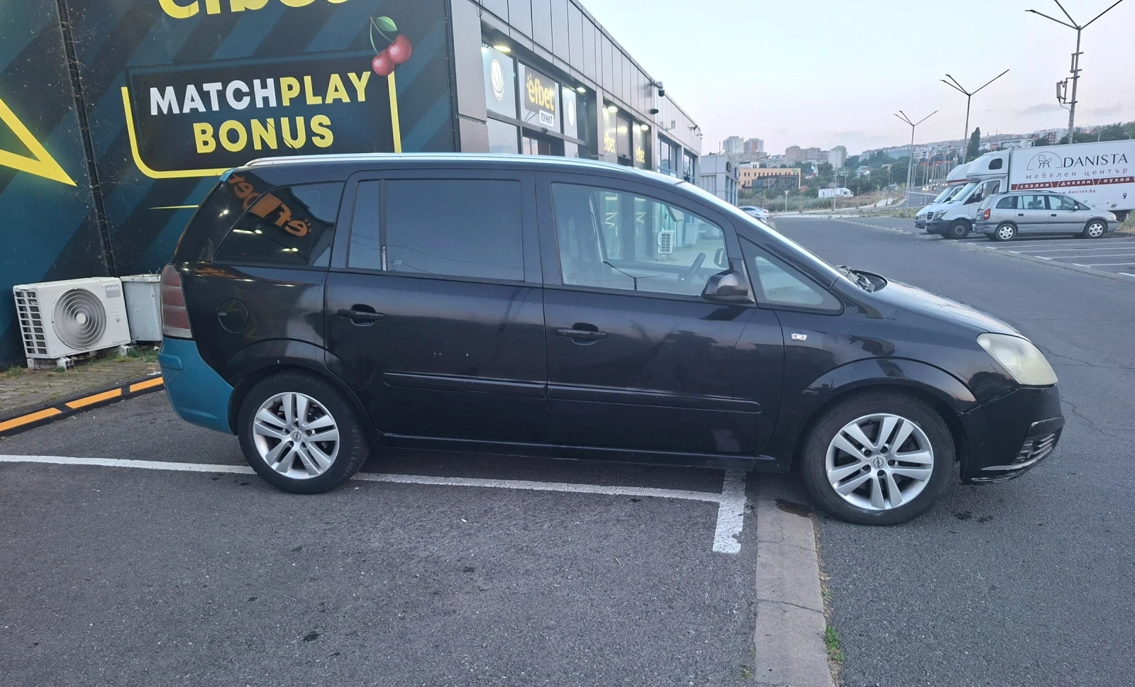 Opel Zafira Автоматик, снимка 4 - Автомобили и джипове - 55127394