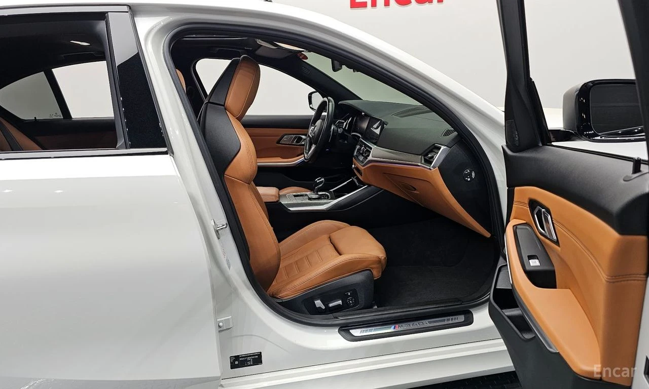 BMW 340 M* SPORT* HARMON* KARDON* ДИСТРОНИК* ХЕДЪП* 360КАМ, снимка 13 - Автомобили и джипове - 55189407