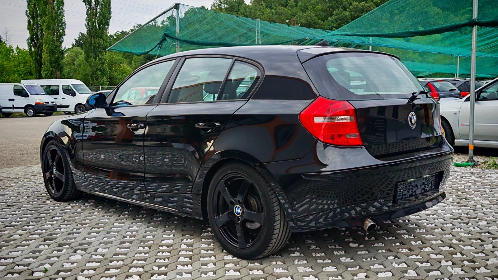 BMW 118 2.0D Xenon, снимка 3 - Автомобили и джипове - 55471197