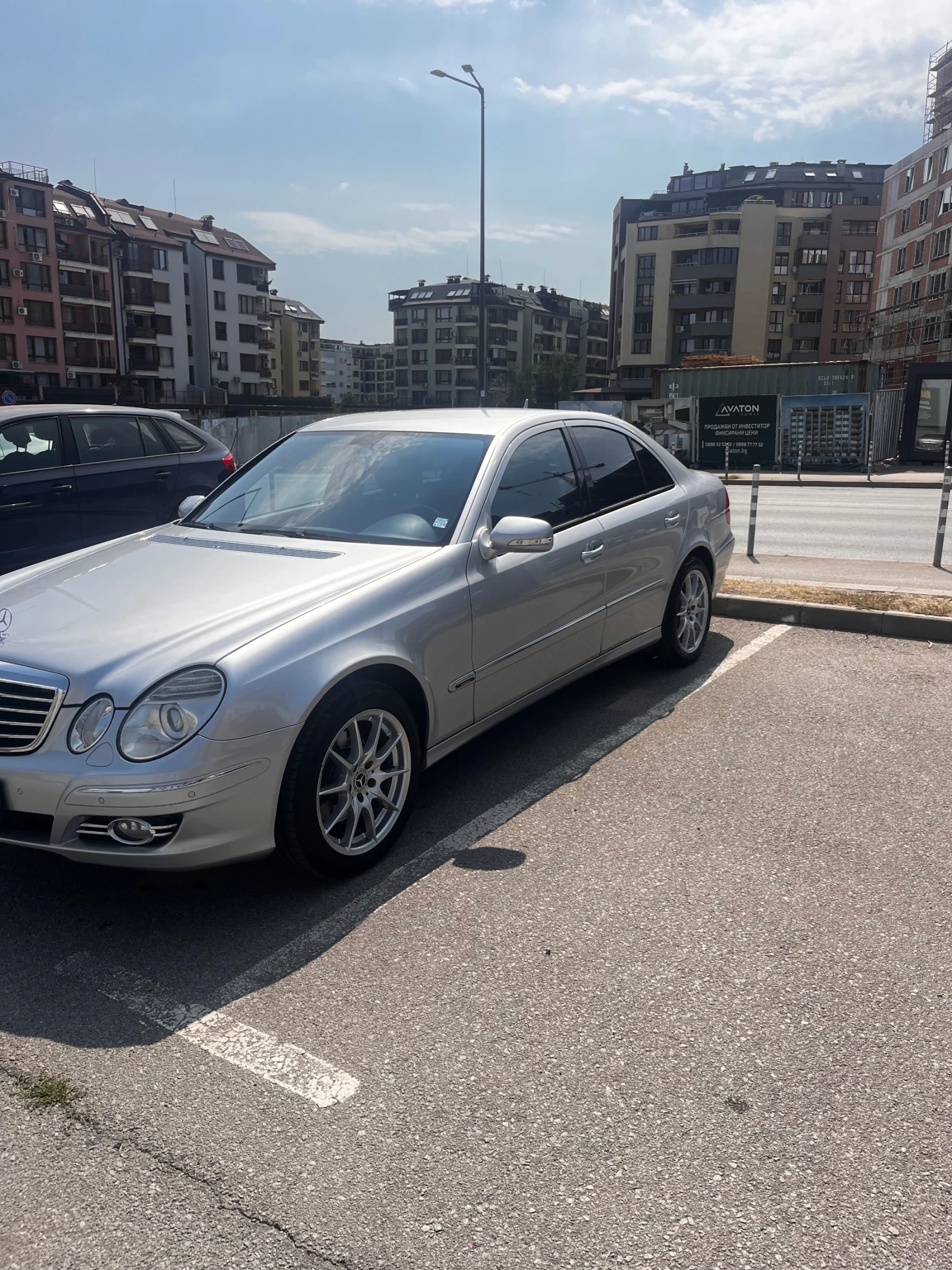 Mercedes-Benz E 320 V6 4MATIC, снимка 4 - Автомобили и джипове - 55773045