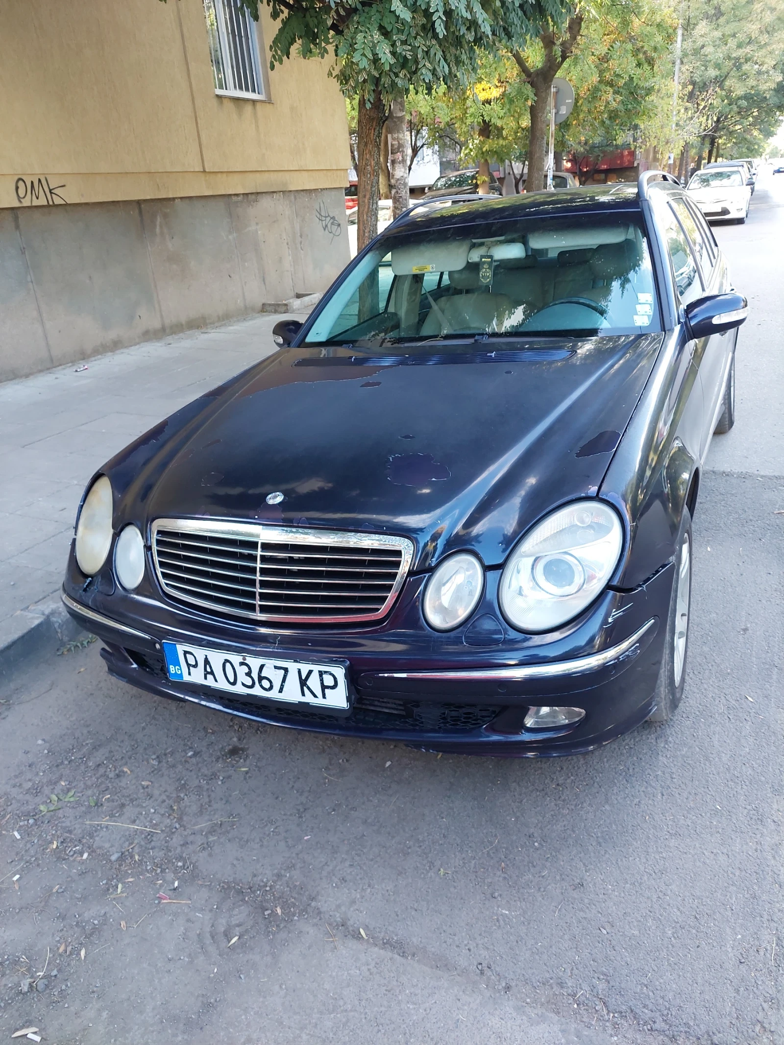 Mercedes-Benz E 320