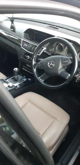 Mercedes-Benz E 250 CDI OM651 седан на части , снимка 3