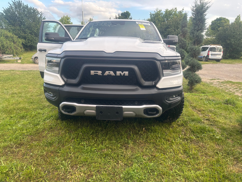 Dodge RAM 1500 5.7HEMI REBEL дълга база, снимка 5 - Автомобили и джипове - 46086263