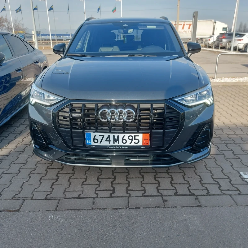 Audi Q3 2.0L Quattro S-line, снимка 2 - Автомобили и джипове - 49262516