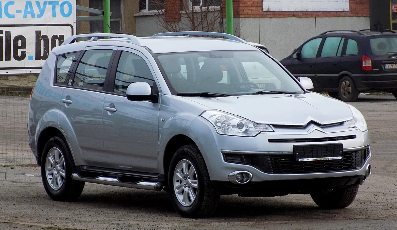 Citroen C-Crosser 2.2HDi/156к/4х4/АВТОМАТИК/2011г., снимка 3 - Автомобили и джипове - 53275420