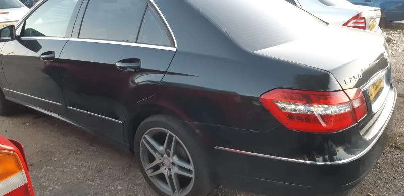 Mercedes-Benz E 250 CDI OM651 седан на части , снимка 13 - Автомобили и джипове - 30433521